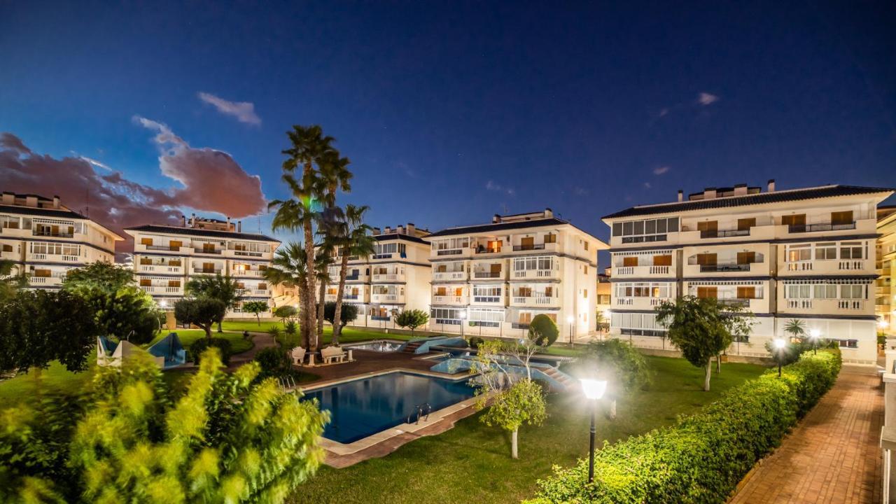Martas Apartment La Mata  Zewnętrze zdjęcie
